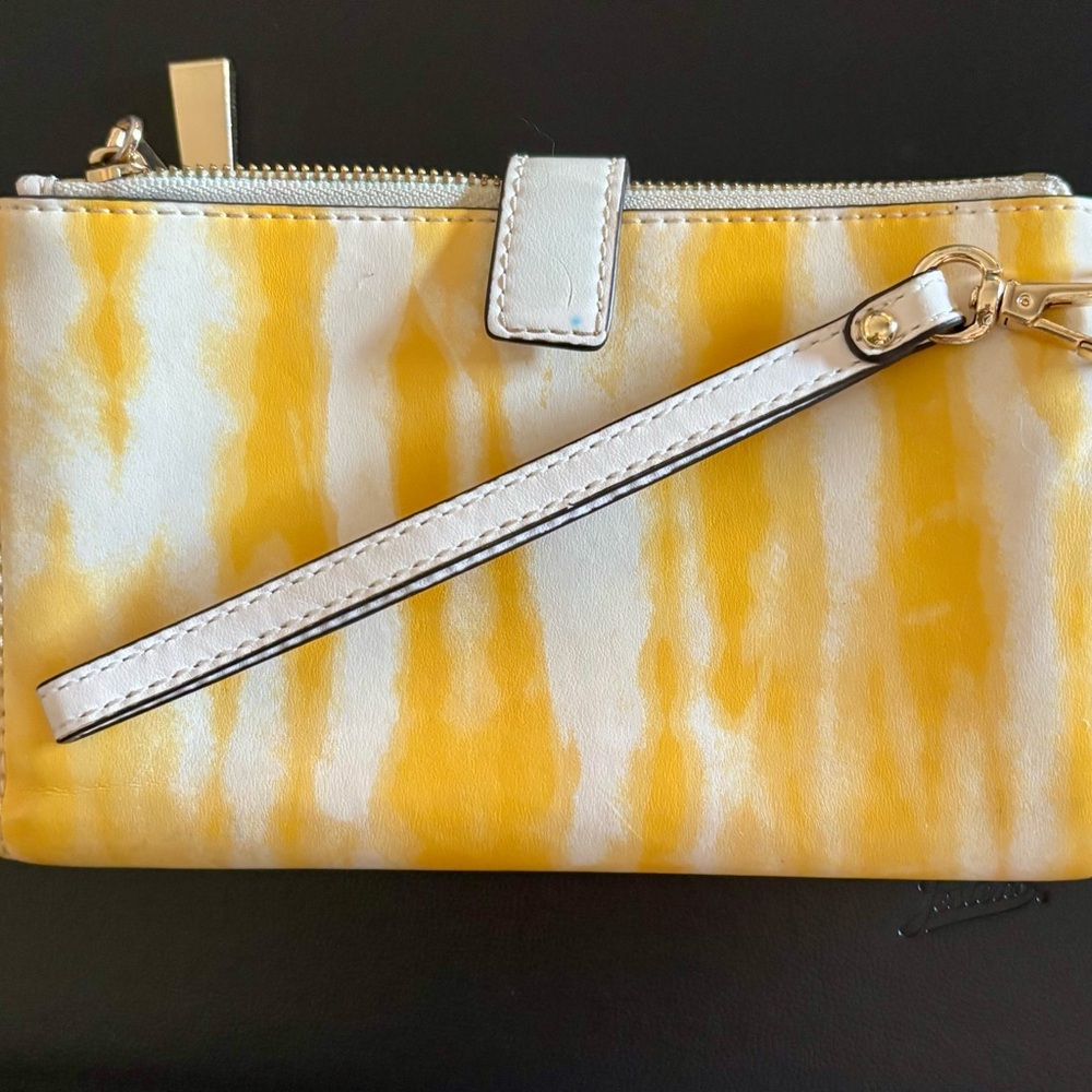 Michael Kors Yellow and White Clutch Wristlet - Picture 3 of 3